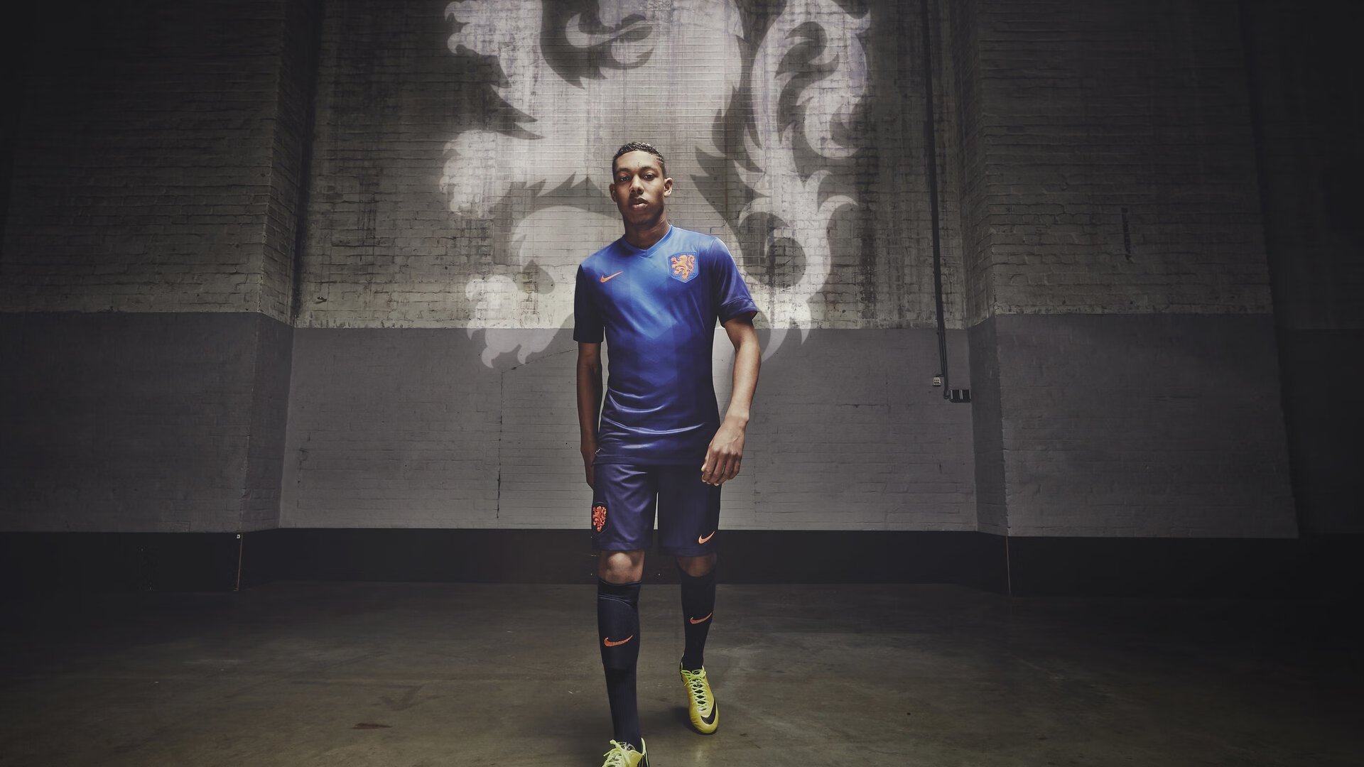 【极夜降临，激战来袭】《ApexLegends》全新“极夜风暴”地图震撼上线！